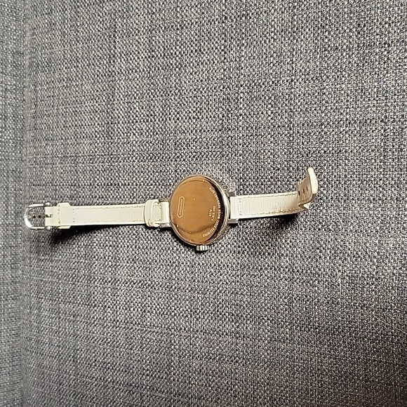 Coach Signature Watch in Pastel and White - Picture 4 of 8
